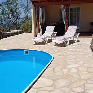 Alexa Сasa de vacaciones